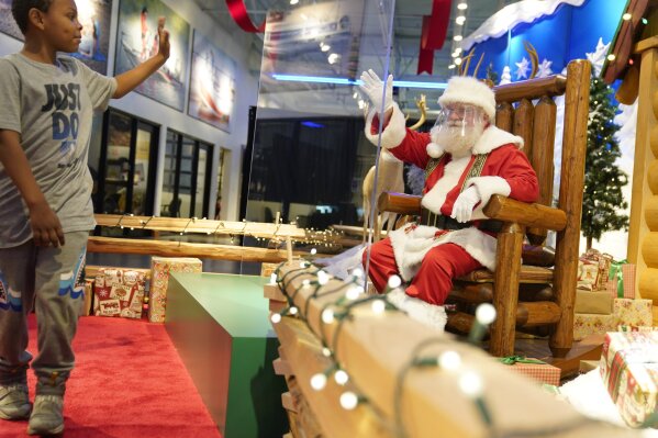 Bass pro store santa 2020